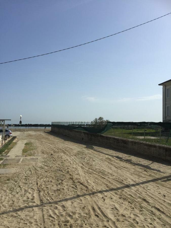 Il Rifugio Del Pescatore Apartment Rimini Exterior foto